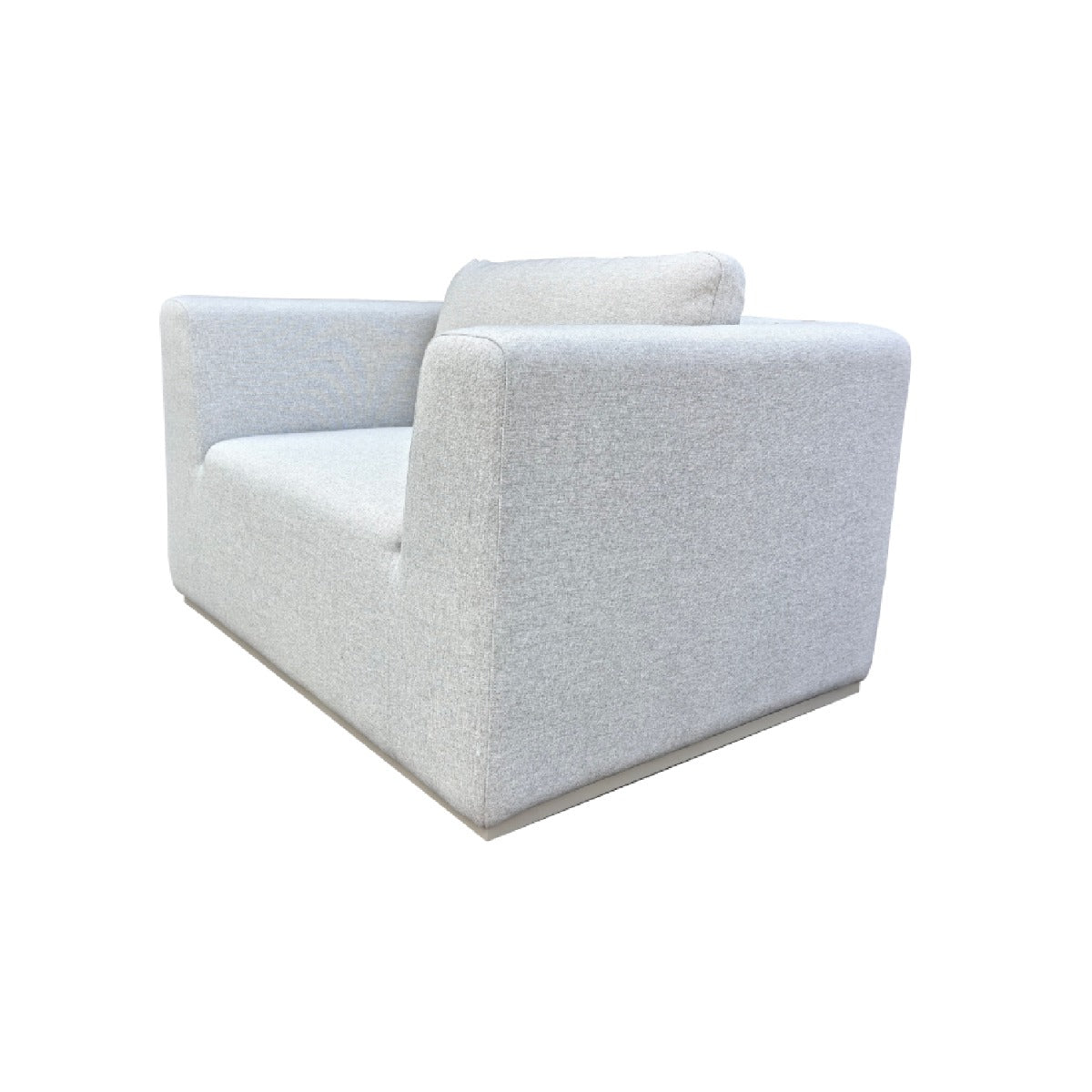 Sky Armchair – Outdoor Aluminum Lounge Chair with Olefin Cushion