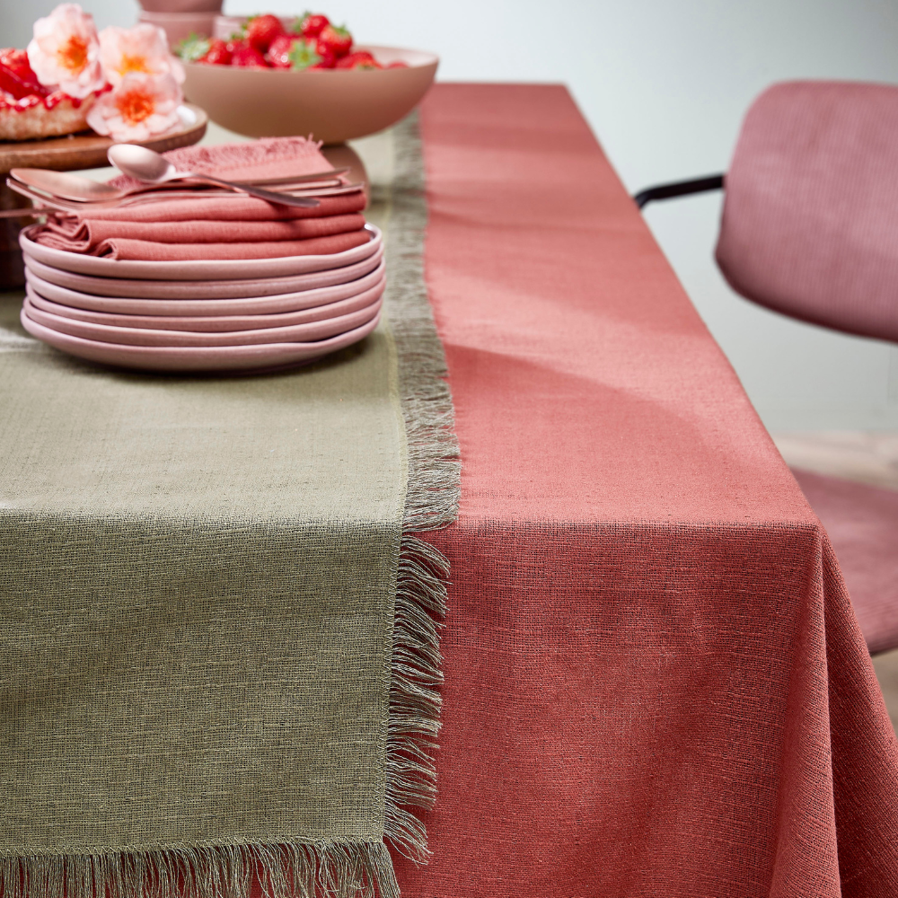 Villia Table Napkin Set of 4 - Dark Brown