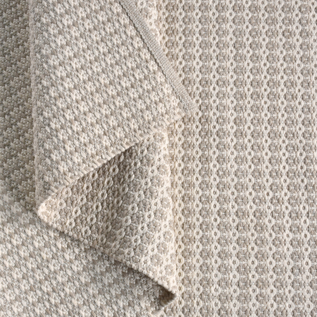 Neve Rug - Ivory / Beige