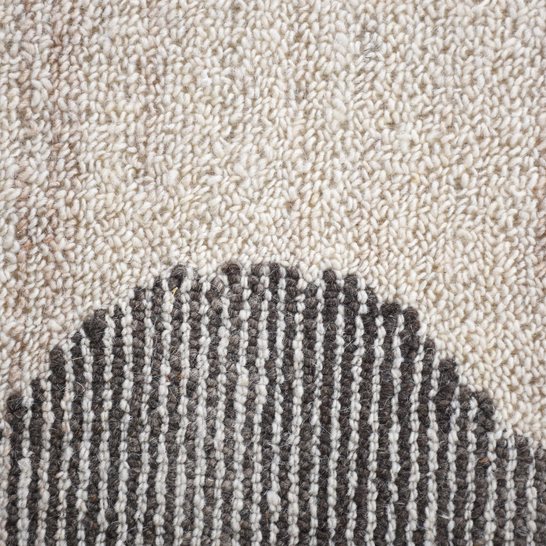 Predrag Rug - Ivory / Beige