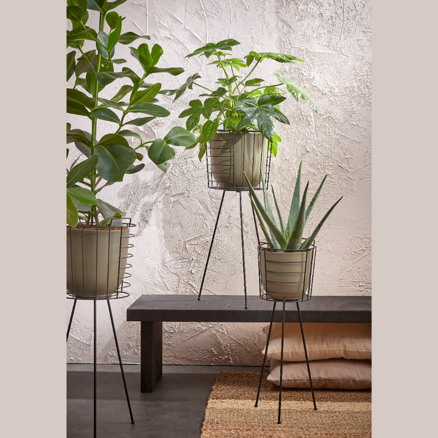 Midar Outdoor Potholder/Planter (L)-Black