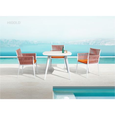 Hestia dining set  (1 table and 4 chair)