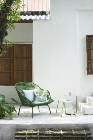 Leaf Balcony Set with Side Table