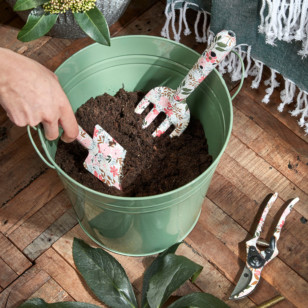 Garden Tools Set 3 Pcs Includes: Tong, Shovel & Weeder For Gardening