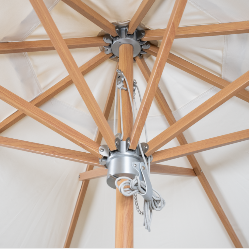 3 Meter Round Aluminum Umbrella in Woodlook Finish