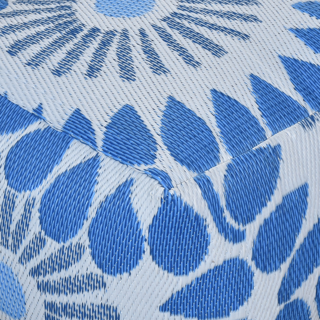 Pegasi Pouf - Ivory / Blue