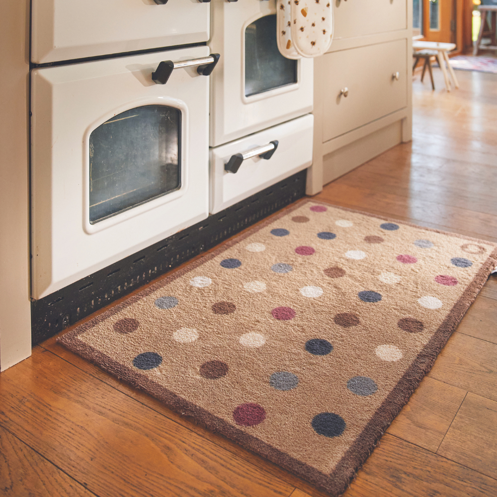 Hug Door Mat/Rug Spot 10 - Brown 