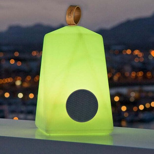 Faralay 30 Play Outdoor Portable Speaker & Led Lamp-White 