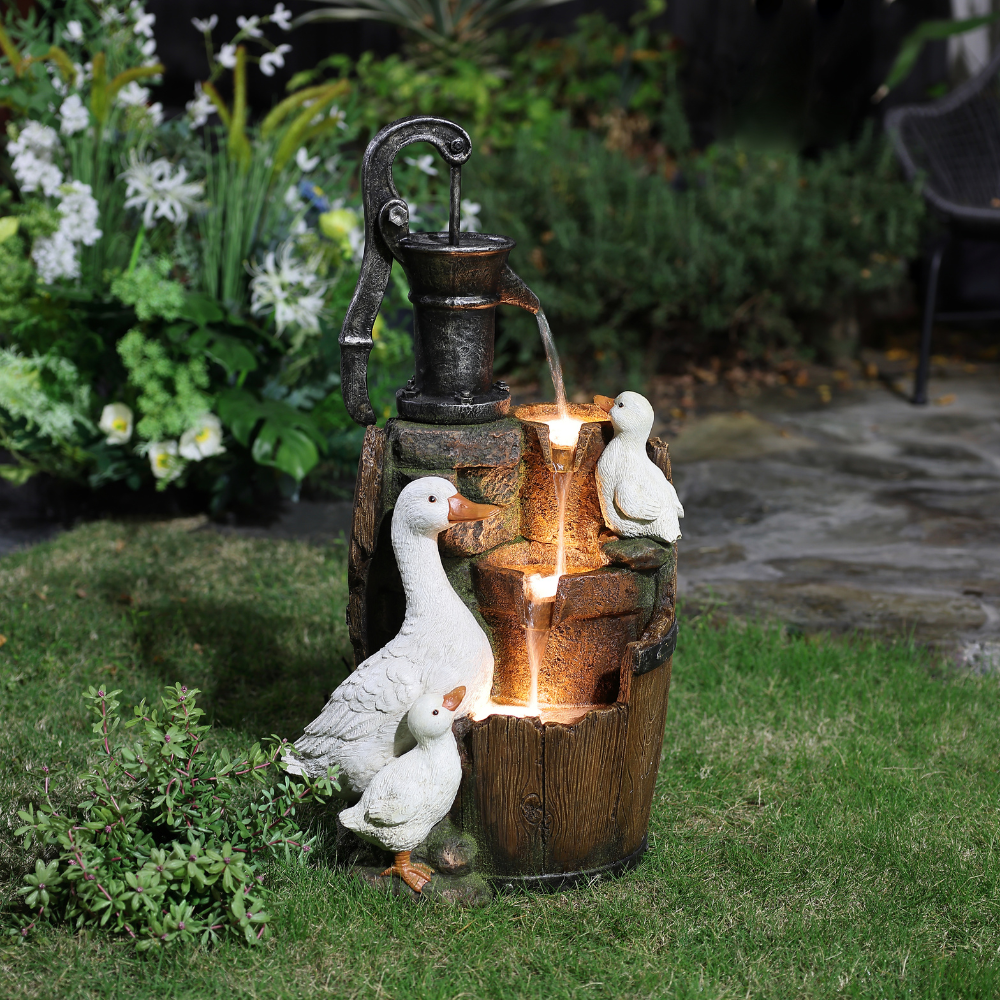 Ducks Barrel Fountain With LED Light